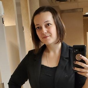 Meet your Posher, Anna